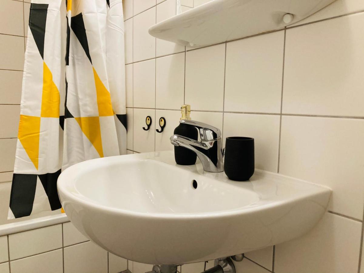 Apstay City Residence Apartments ǀ Free Parking & Self Check-In Graz Exteriör bild